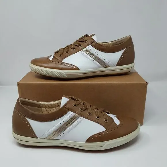 Ecco 40 Size 10.5 Spikeless Womens Golf Shoes Wingtip Brown Leather - Picture 1 of 14